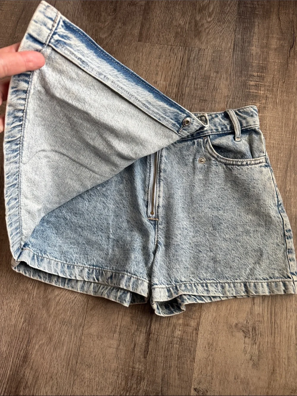 GAP Light Blue Denim Skort